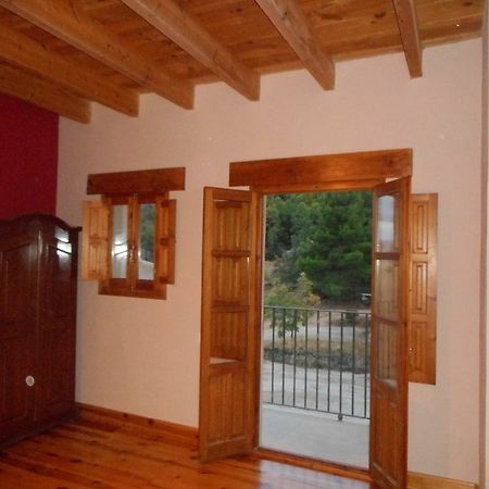 Mas De La Creu Hotel Valderrobres Kültér fotó
